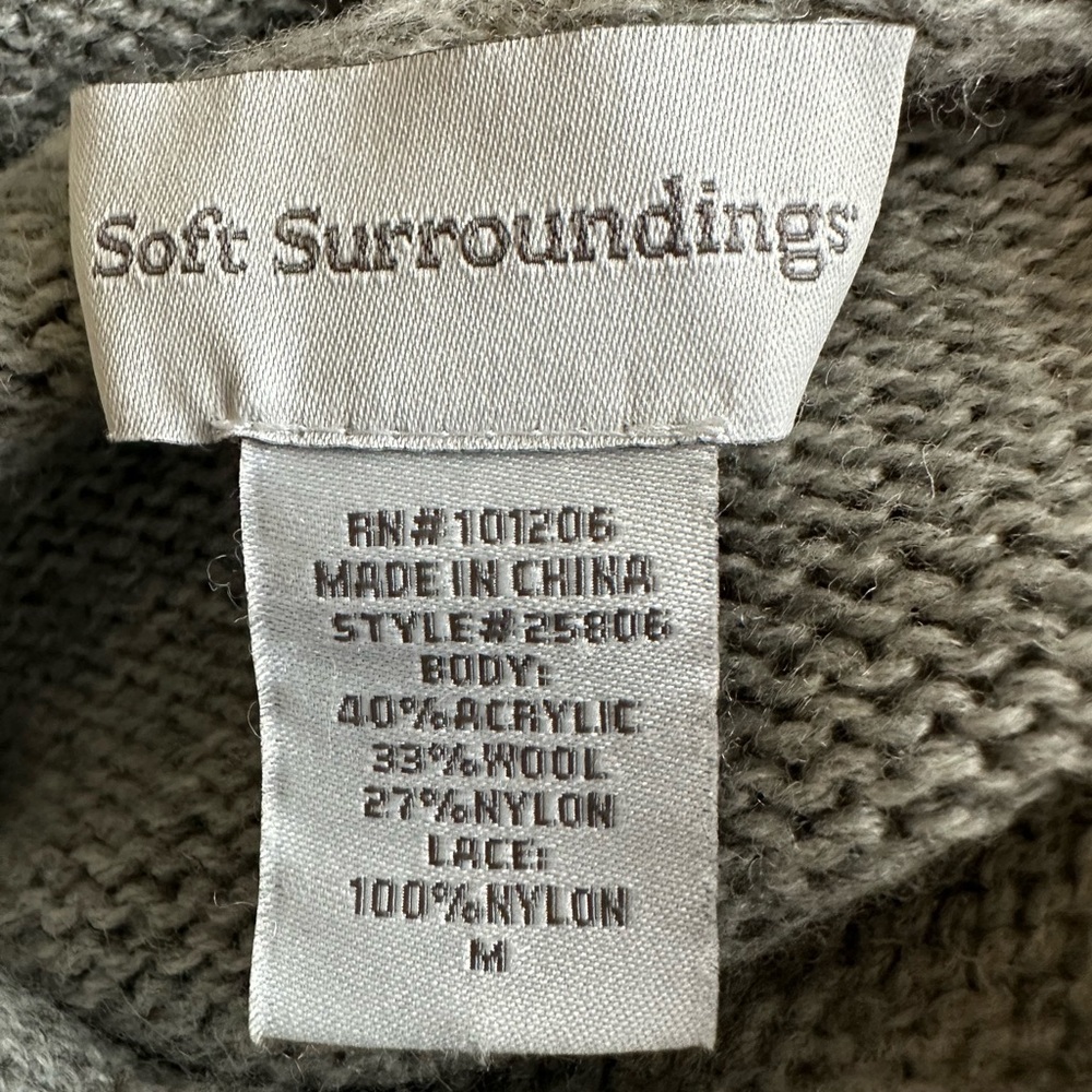 Soft Surroundings Turtleneck Size M - image 4